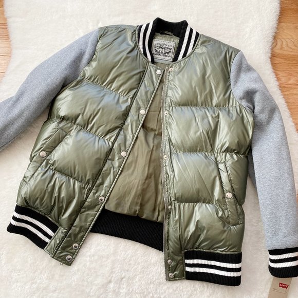 Levi's Mixed-Media Quilted Varsity Bomber Jacket, Gray/Green, Medium - Picture 8 of 13